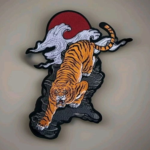 Crouching tiger blood - tiger,